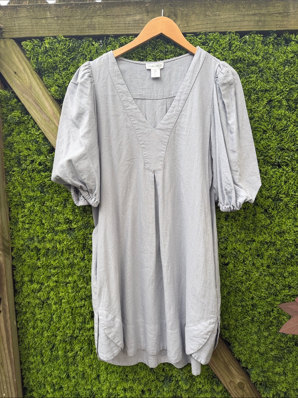 Cynthia Rowley Light Blue Linen V Neck Puff Sleeve Midi Dress